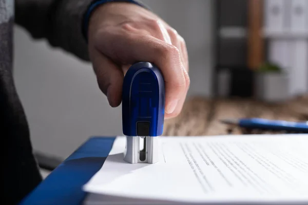 Genehmigter Dokumentstempel Oder Permit Stamper Büro — Stockfoto