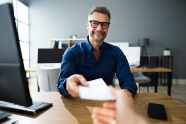 İdari El Ödeme Çeki veya Tazminat Çeki