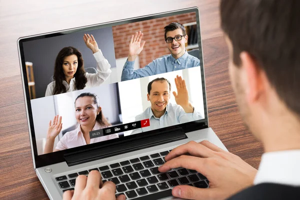 Videoconferência Online Encontro Vídeo Chamada Mãos Onduladas — Fotografia de Stock