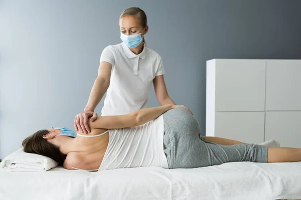 Shiatsu Orthopedics Physio Massage Face Mask — Stock Photo, Image