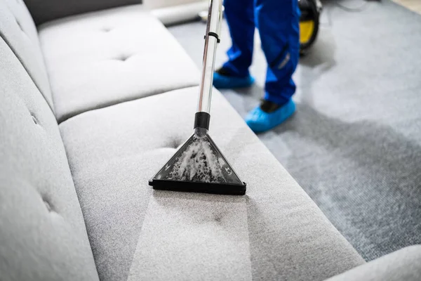 Professional Sofa Cleaning Service Using Vacuum Cleaner — Stock Photo, Image