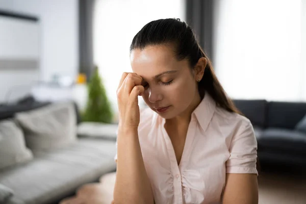 Casual Woman Headache Video Conference — Stock Photo, Image