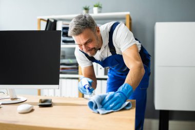 Profesyonel İşyeri Temizlik Hizmetleri. Ofis Masa Temizleme