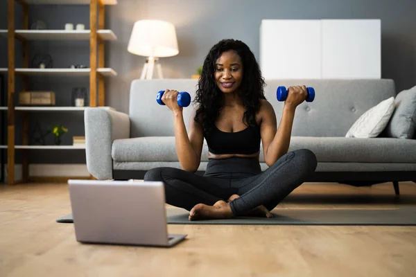 Online Domácí Fitness Cvičení Cvičení — Stock fotografie