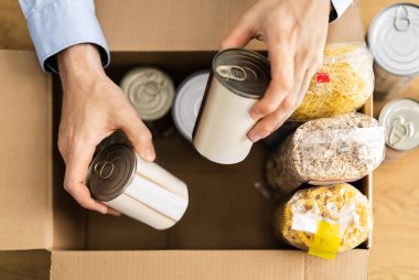 Food Drive Bankası. Teneke Kutu Bağışı