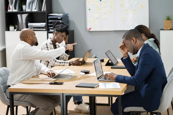 Angry Office Business Meeting Argument Afrikanische Gruppe Streitet Und Kämpft — Stockfoto