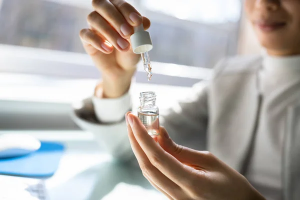 Cbd Cannabis Suplemen Minyak Dan Vitamin Serum — Stok Foto