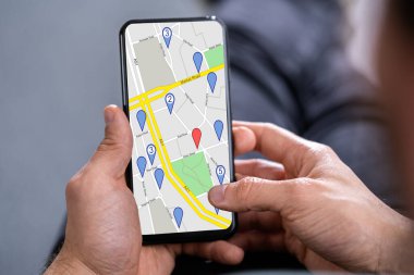 Cep telefonu GPS Navigator ve Konum Haritası