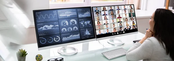 Online Videokonferencia Virtuális Találkozó Több Képernyőn — Stock Fotó
