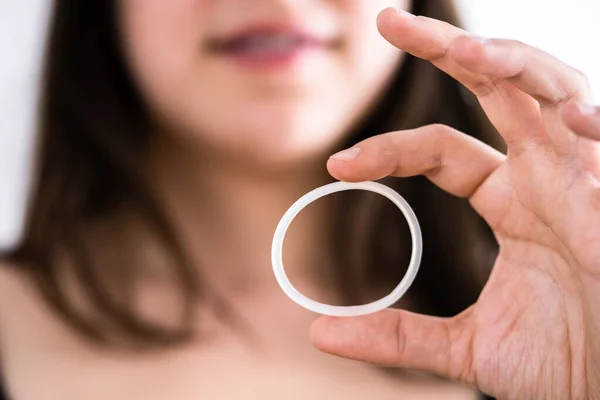 Vaginal Contraception Ring Birth Control Dalam Bahasa Inggris Kesehatan Wanita — Stok Foto