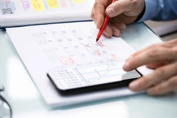 Kalender Agenda Zeitplan Mann Markiert Termine — Stockfoto
