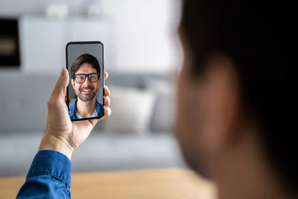 Virtuelle Modeuhren Oder Brillen Mit App Ausprobieren — Stockfoto
