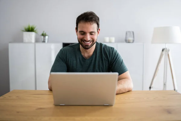 Virtual Online Remote Video Call Staff Manager — Stock Photo, Image