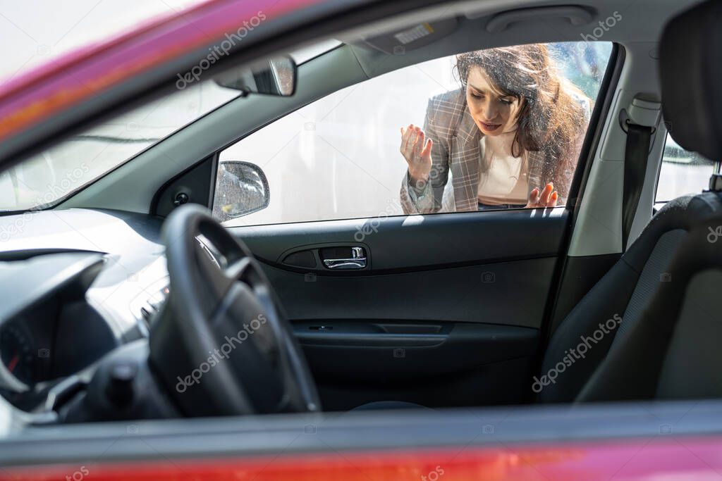 Woman Forgot Her Key Inside Locked Car