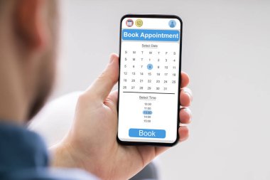 Smartphone Çevrimiçi Toplantı Takvimi Randevusu Alınıyor