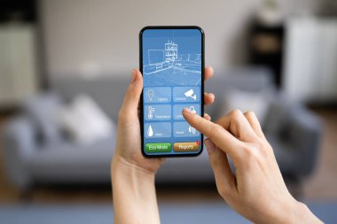 Akıllı Ev Otomatik Teknolojisi ve Telefon Kontrolü