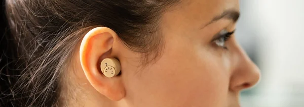 Ακουστικό Ακουστικό Βαρηκοΐας Κωφών Για Άτομα Ειδικές Ανάγκες — Φωτογραφία Αρχείου
