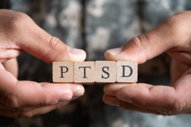 Army Military Soldier With PTSD Trauma Text