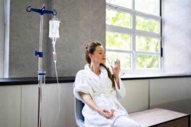 Vitamin Therapy Iv Drip Infusion In Women Blood clipart