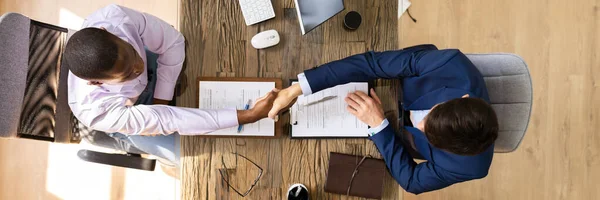 Entrevista Pessoal Escritório Reunião Recrutador Lei Handshake — Fotografia de Stock