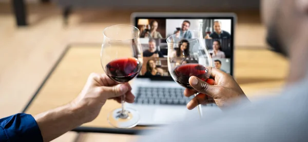 Virtuele Wijn Proeven Online Diner Party Laptop — Stockfoto