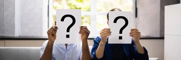 Confused Gay Couple Question Mark Unknown People — Stock Photo, Image
