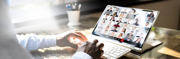 African American Watching Video Conference Business Webinar — Stock Photo, Image