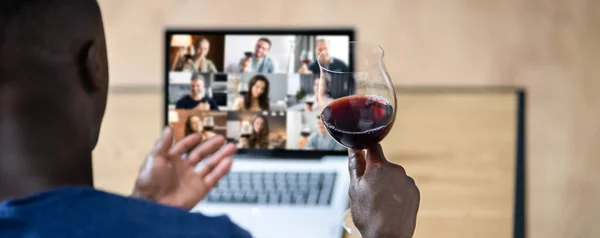 Degustazione Virtuale Vino Evento Cena Online Utilizzando Computer Portatile — Foto Stock