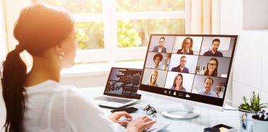 Masaüstünde Video Konferansı Webinar Çevrimiçi Arama Toplantısı