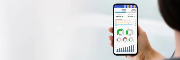 Mobile Analytics Tablica Rozdzielcza Kpi Telefonie Komórkowym — Zdjęcie stockowe