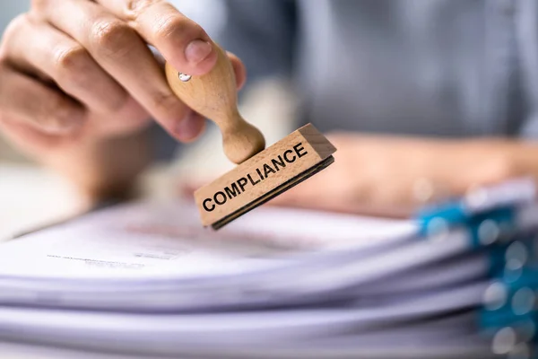 Corporate Compliance Rubber Stempel Document Registratie Wettelijke Goedkeuring — Stockfoto