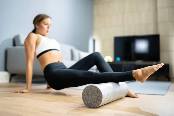 Treino Saudável Esporte Exercício Perna Rolo Espuma Assoalho — Fotografia de Stock