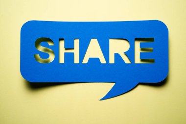 Araba Paylaşımı ve Bilgi Paylaşım Konuşma Kabarcığı İşareti