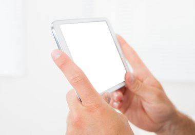 akıllı telefon tutan eller