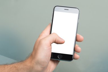 El bir elma kullanarak iphone6 ile boş ekran