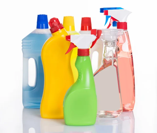 Flessen met het schoonmaken van detergentia — Stockfoto