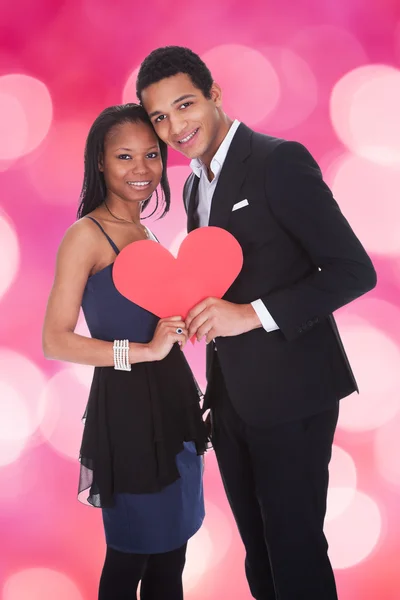 Couple Holding  Heart — Stock Photo, Image