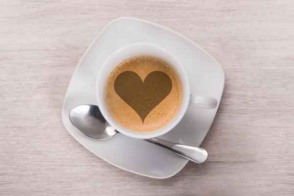 Kahve kalp şeklinde — Stok fotoğraf