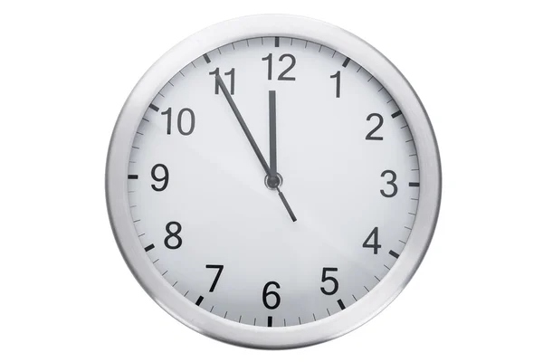 Отличие in time on time. How time is left. In time in time разница. "time left” от zutomayo. The time i have left.