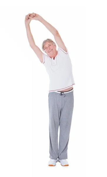 Hombre mayor haciendo ejercicio —  Fotos de Stock