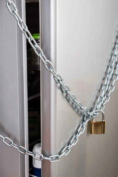 Locked Refrigerator — Stock Photo, Image