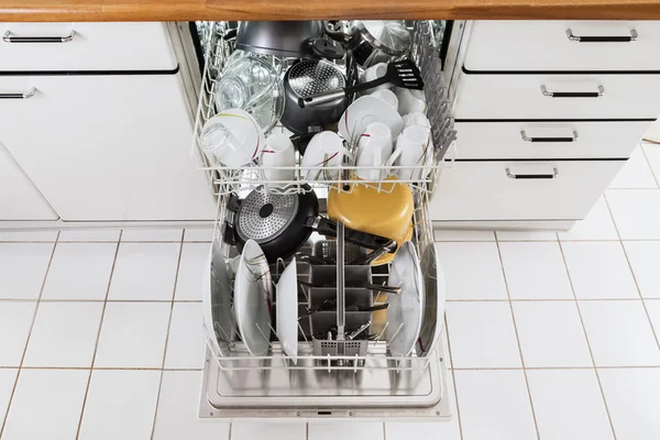 Utensils Arranged In Dishwasher — Stock Photo, Image