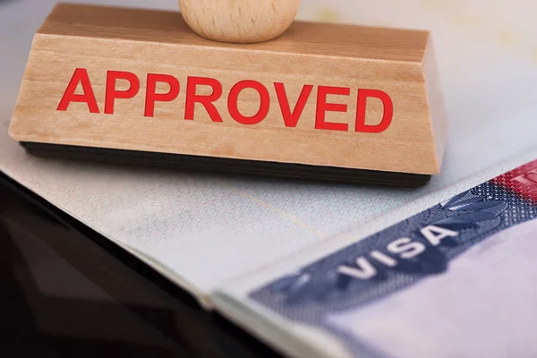 Approved Stamp On Visa — Stock Photo, Image