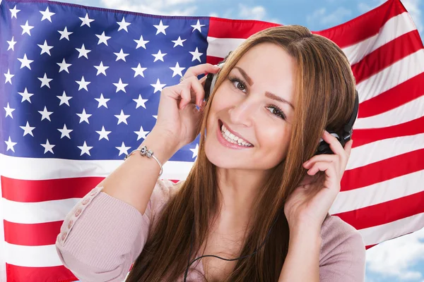 Woman Listening Language Audiobook — Stock Photo, Image