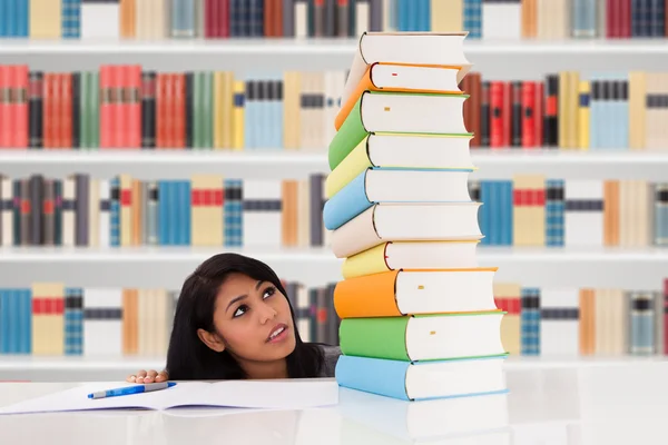 Woman Looking on Books — Stock Photo, Image