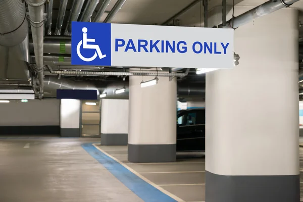 Handicap parcheggio solo segno — Foto Stock