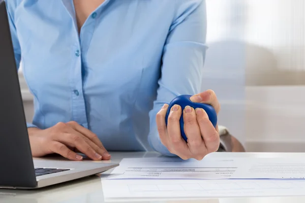 Hand Squeezing Stress Ball — Stock Photo, Image