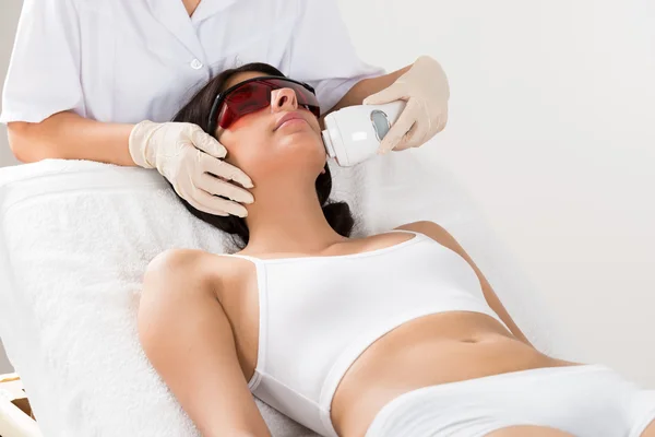 Beautician Giving Epilation Laser Treatment — Stock Photo, Image
