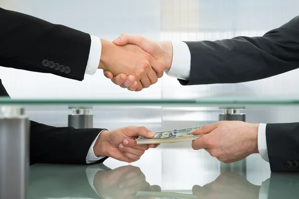 Businessman With Money Handshaking — Stock Photo, Image