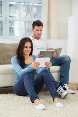 Dijital tablet kullanarak çift